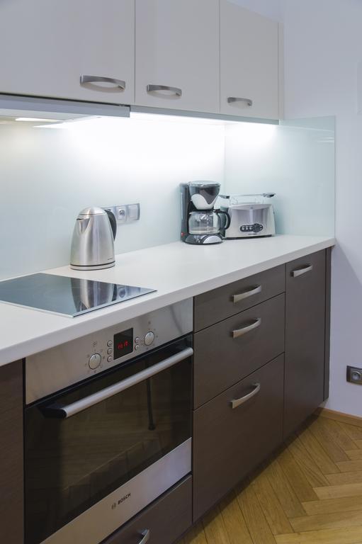 Modern Apartment Vsehrdova Prague Ngoại thất bức ảnh