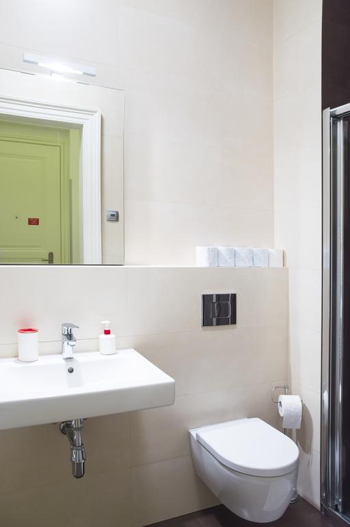 Modern Apartment Vsehrdova Prague Ngoại thất bức ảnh